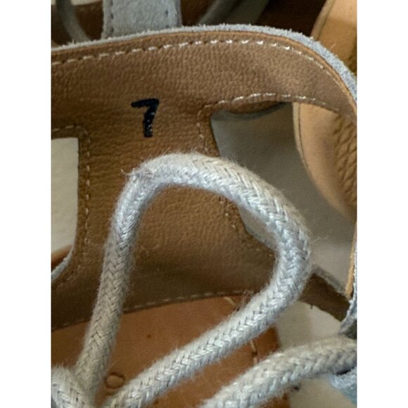 Urban Outfitters Blue Suede Gladiator Lace Up Sandals Size 7 - Picture 9 of 9